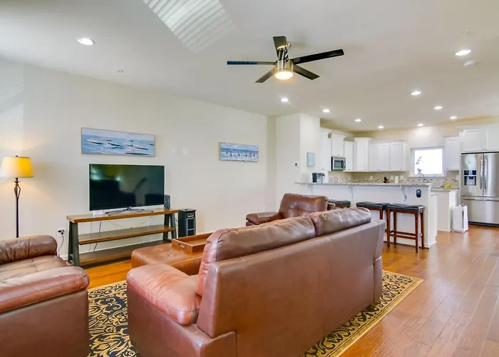 Holiday home Bay Views! Luxury Family Retreat In Ocean